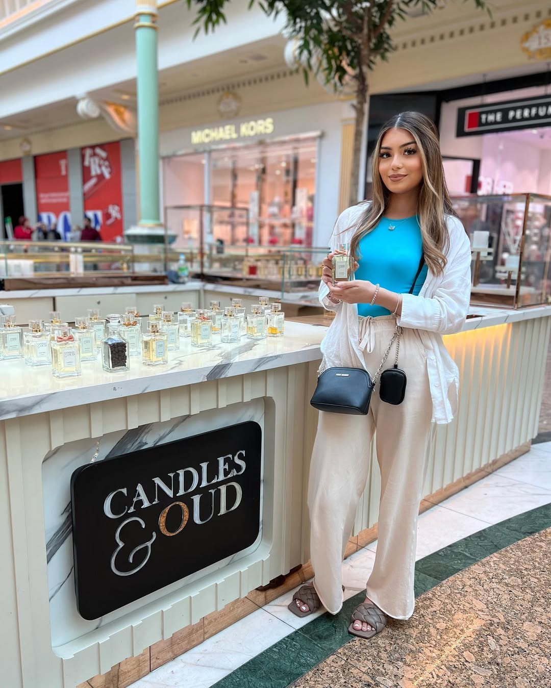 About us | Candles & Oud – Candles & Oud